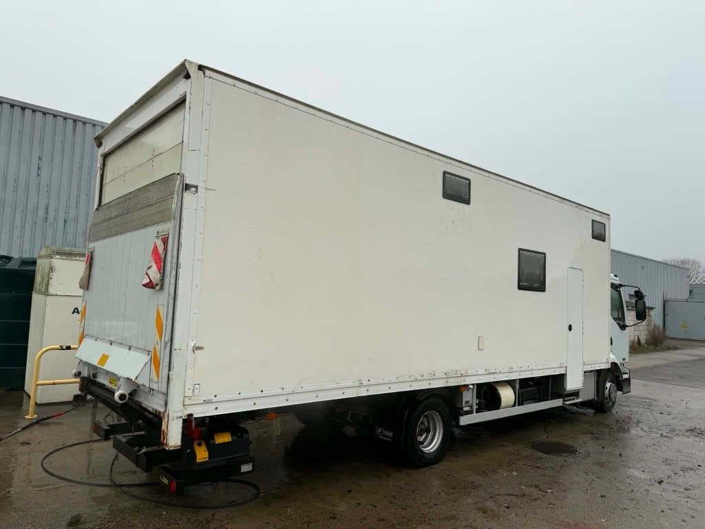 mobilhome renault midlum 180 dci, Chemisch toilet, Particulier, Tot en met 5, 9 tot 10 meter