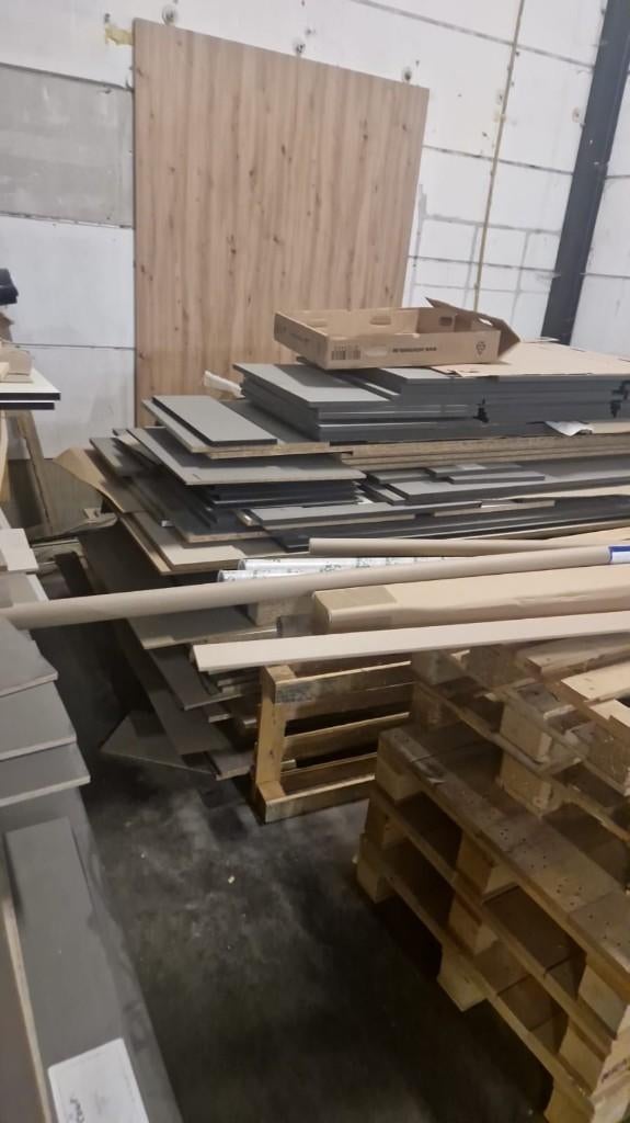 Assiettes en mélamine gris et blanc - à partir de 8€/pièce, Bricolage & Construction, Enlèvement, Comme neuf, Autres matériaux