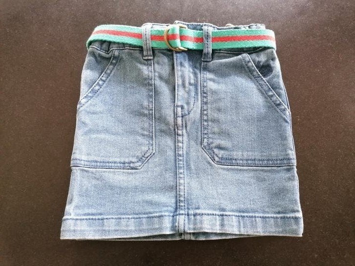 Jupe, taille 98, Enlèvement