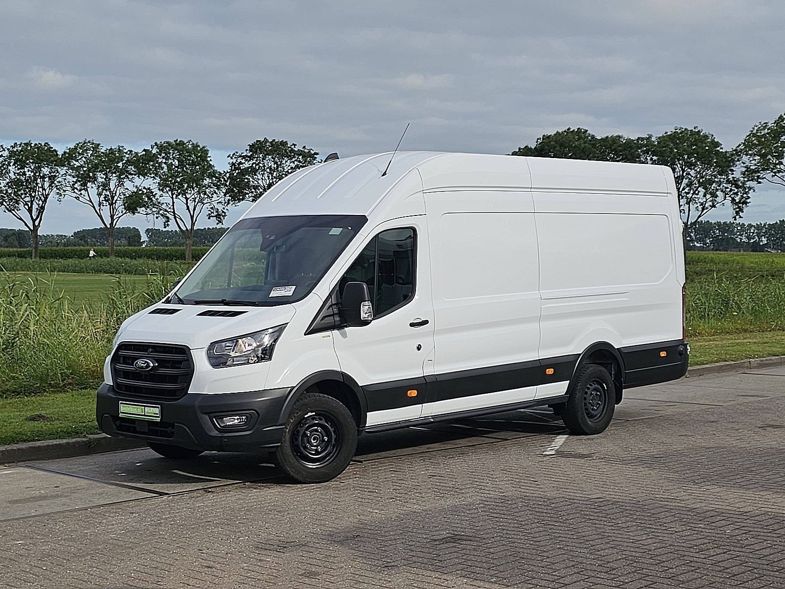 Ford Transit 350 2.0 TDCI L4H3 Trend RWD WF0EXXTTREPM15458, Auto's, Bestelwagens en Lichte vracht, 4 zetels, Achterwielaandrijving