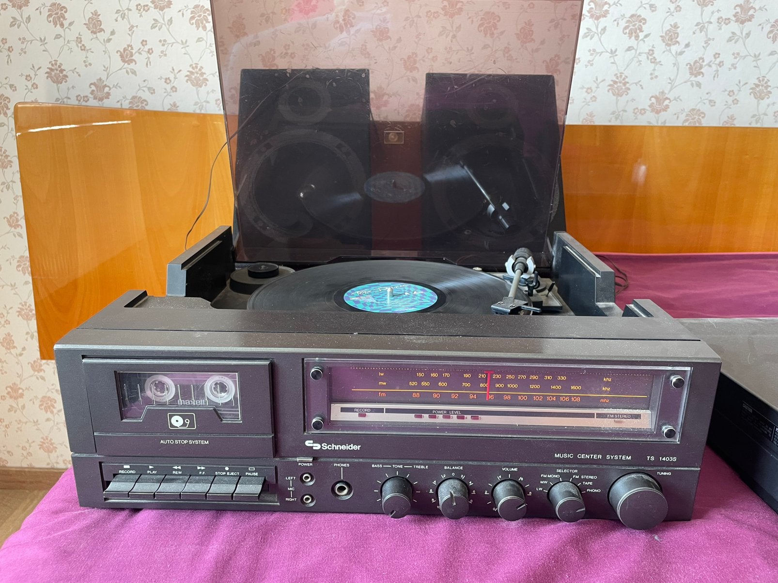 Radio-casette-platenspeler, Antiquités & Art, Antiquités | TV & Hi-Fi, Enlèvement