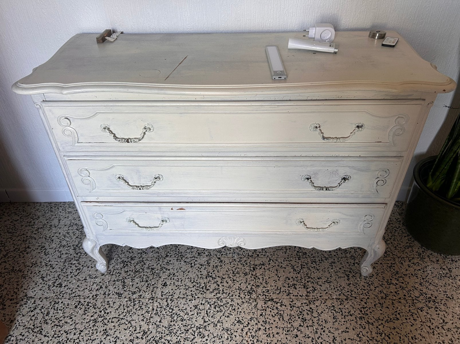 Armoire 3 tiroirs, 3 ou 4 tiroirs, Enlèvement, Comme neuf