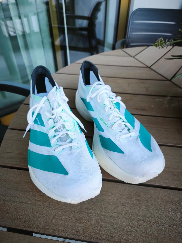 Adidas Adizero Adios Pro 4 – maat 47 1/3, Sports & Fitness, Course, Jogging & Athlétisme, Adidas, Course à pied, Enlèvement ou Envoi