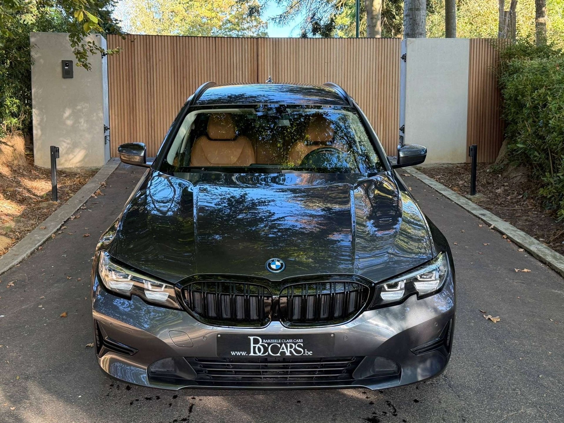 BMW 320 Touring 320eA Led-Prof-Cockpit Pro-Verw.Leer-Cam-19", Auto's, Automaat, Gebruikt, Euro 6, 4 cilinders