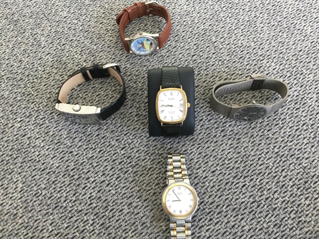 Vijf horloges Vintage voor één prijs, Handtassen en Accessoires, Horloges | Antiek, Ophalen, Met bandje, Polshorloge, 1960 of later