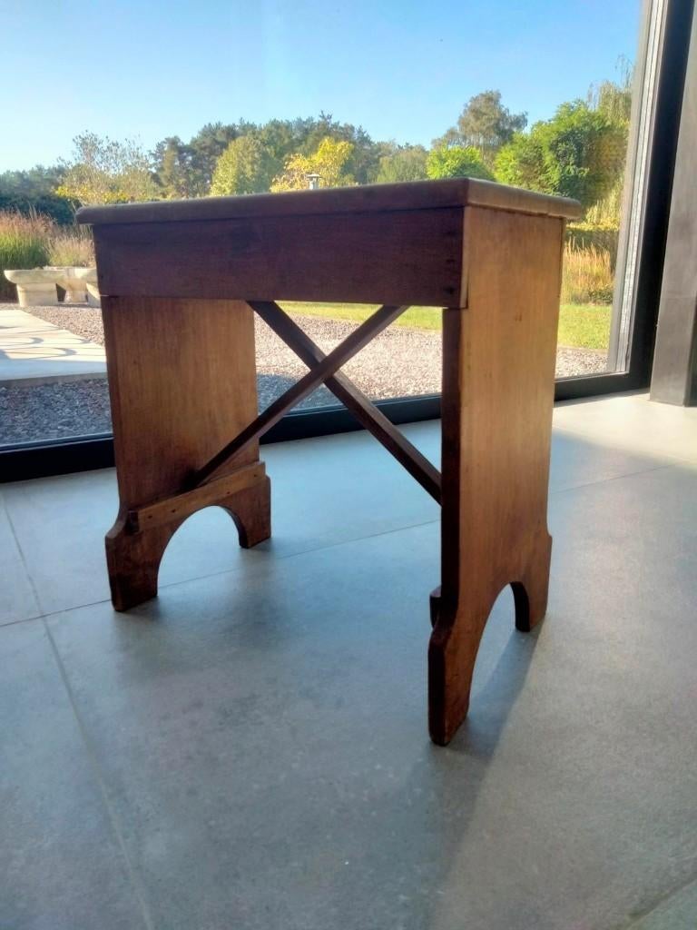 Vintage Brutalist naïef krukje stool tabouret hout, Ophalen of Verzenden, Gebruikt, Hout, Vintage