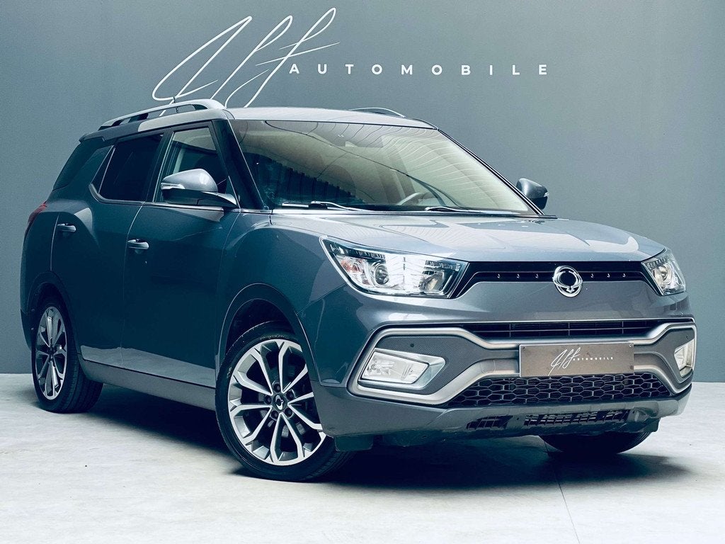 SsangYong XLV 1.6i *CLIMATISATION*GPS*CAMERA DE RECUL*, Autos, SsangYong, 94 kW, Argent ou Gris, Achat, Euro 6