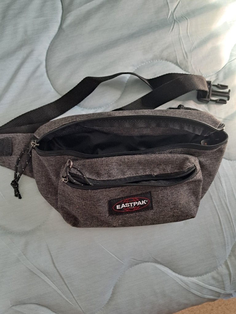 Heuptasje eastpack, Ophalen, Zo goed als nieuw, Grijs, Overige merken