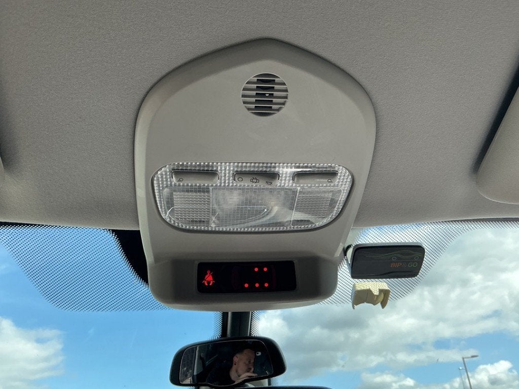 BINNENVERLICHTING VOOR Peugeot 5008 I (0A / 0E) (|6362Q2|), Kontakt-peugeot@peugeot.com, Gebruikt, Peugeot Deutschland GmbH, Bahnhofsplatz
65423  Rüsselsheim, DE