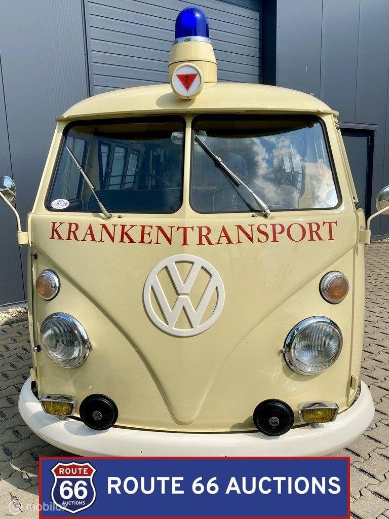 Volkswagen T1 Ambulance | 1966 | Route 66 Auctions, Auto's, Oldtimers, Volkswagen, Zwart, Bedrijf, Handgeschakeld