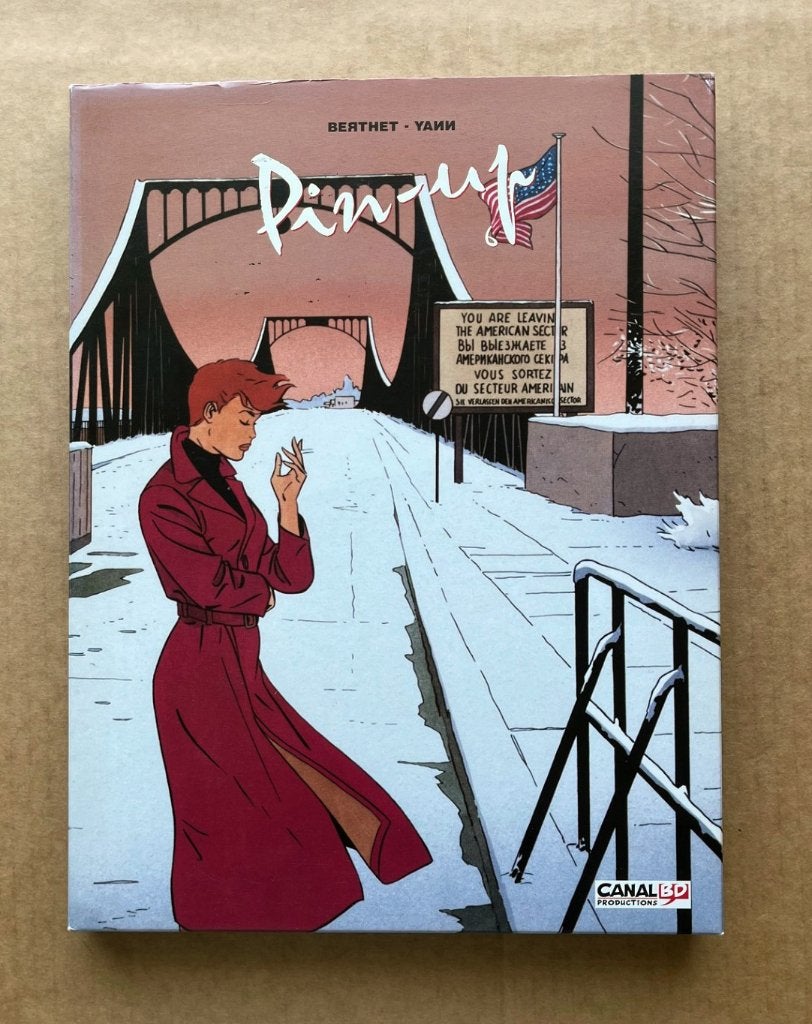 Pin-up T6 + Esquisses - COFFRET - Berthet - EO2000 - Dargaud, Envoi