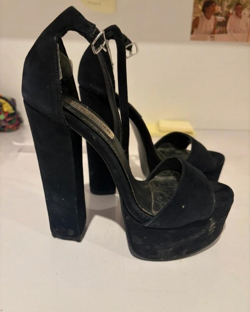 Chaussures hautes ouvertes 36, Enlèvement ou Envoi