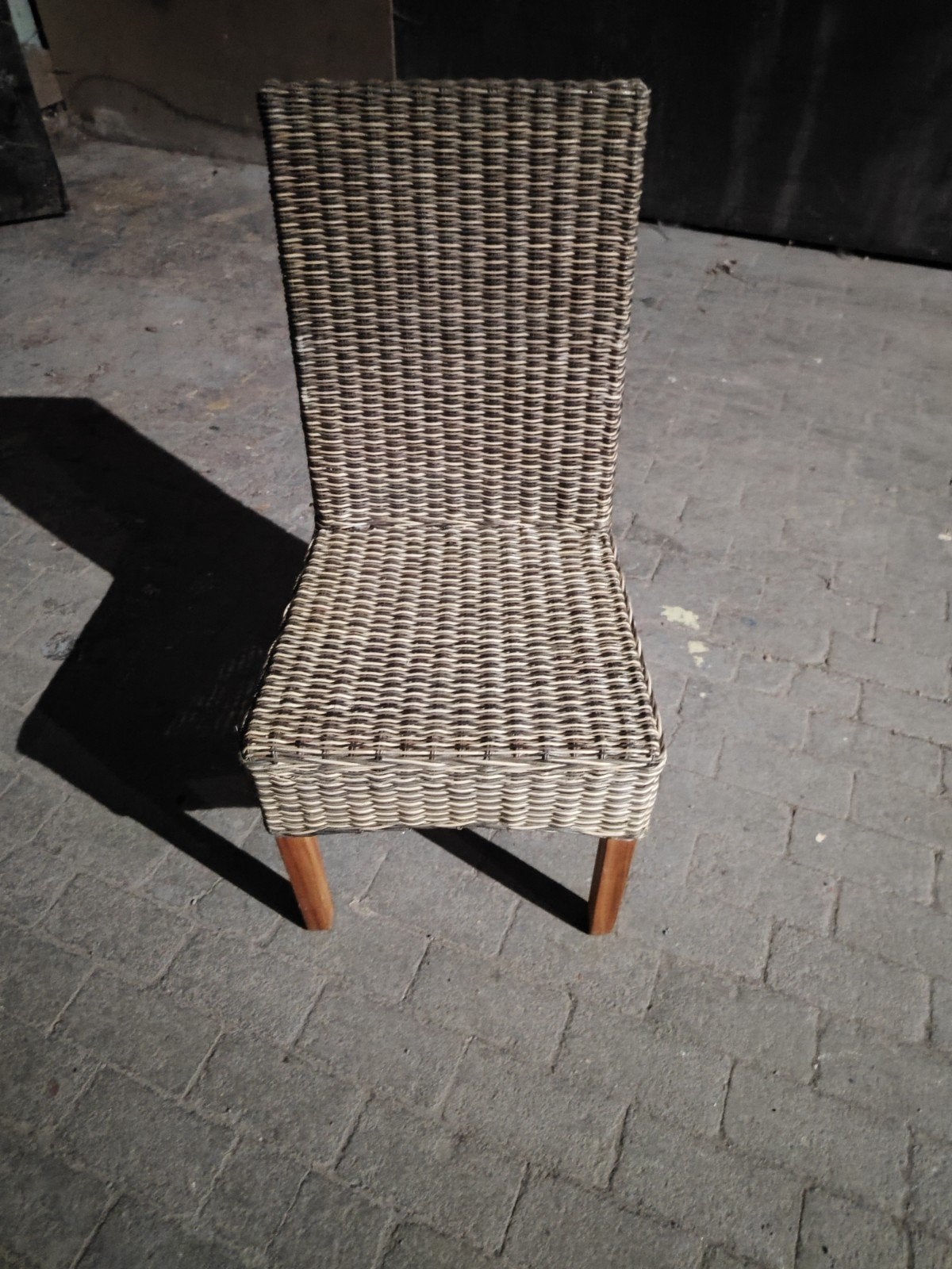 8 chaises en osier en bon état a vendre, Maison & Meubles, Enlèvement