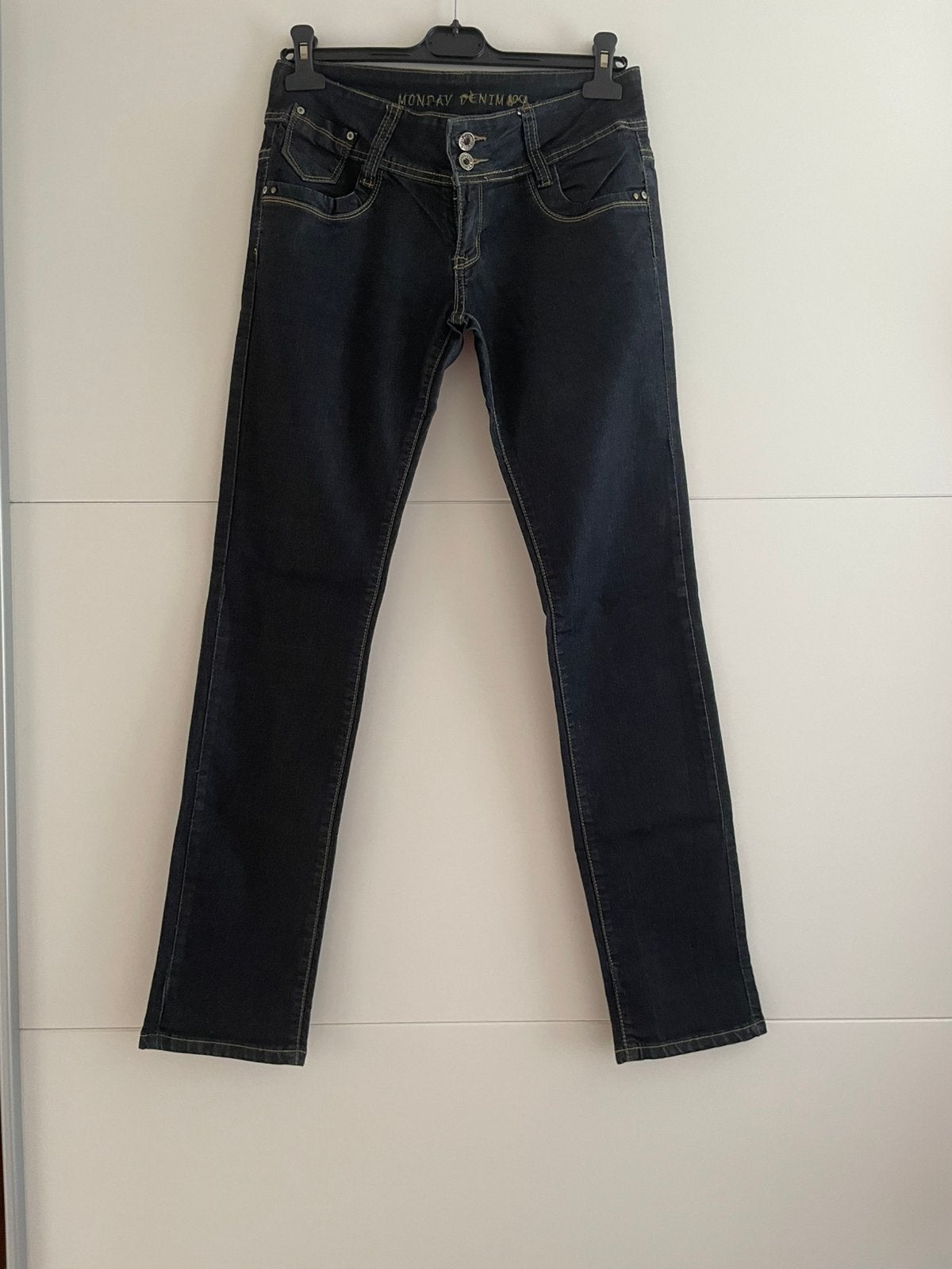 Jeansbroek Monday, Kleding | Dames, Ophalen, Zo goed als nieuw, Blauw, W30 - W32 (confectie 38/40)