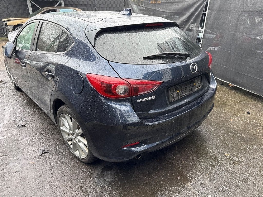 BUMPER ACHTER Mazda 3 (BM / BN) (|B63B50221AFKZ|BWLC50221|), Auto-onderdelen, Hitdorfer Straße 73
51371  Leverkusen, DE, Gebruikt