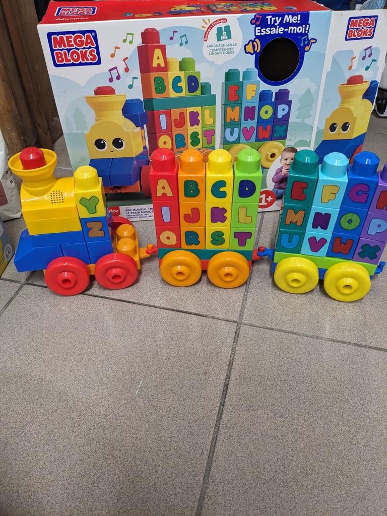 Mega Bloks trein met letters., Ophalen of Verzenden