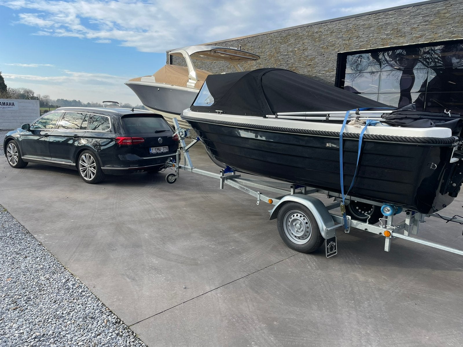 Sloep MARLIN EAO 15pk, Watersport en Boten, Ophalen, Zo goed als nieuw, Benzine