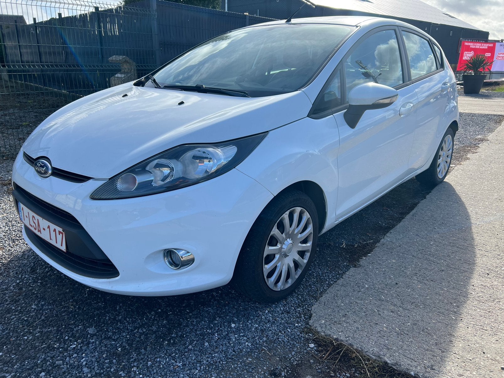 Ford fiesta 1.2 essence, Autos, 1242 cm³, Euro 5, Boîte manuelle, 5 portes