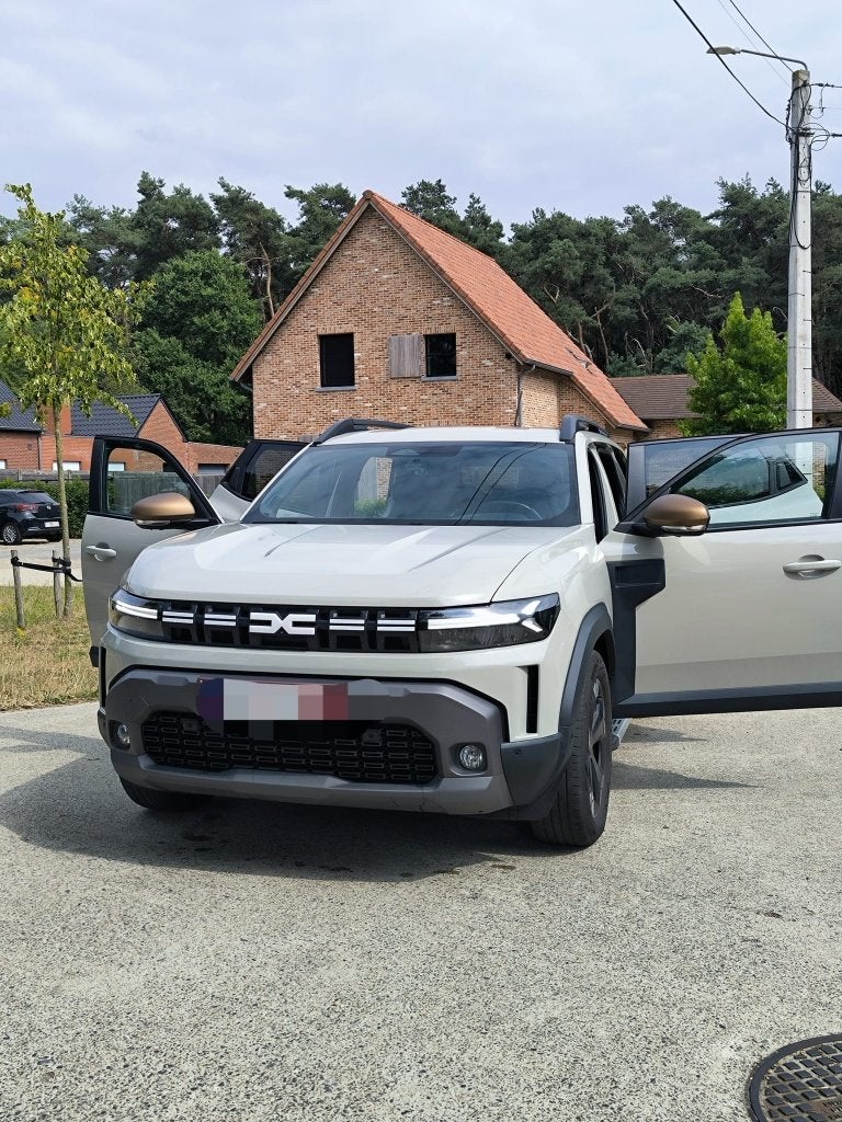 Dacia Duster 1.6 Extreme Full Hybride 2024 Fabrieksgarantie, Auto's, Dacia, Automaat, Euro 6, Duster, Trekhaak