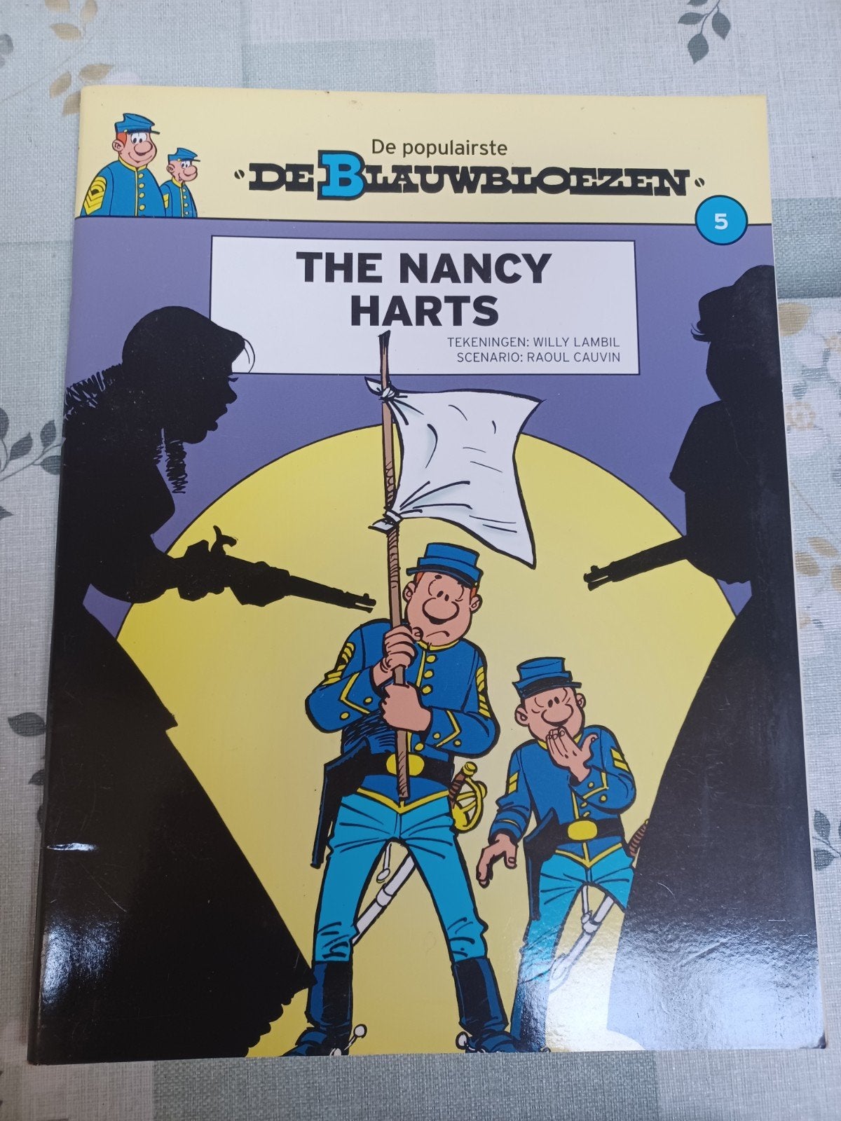 DE Blauwbloezen nr 5., Boeken, Ophalen of Verzenden