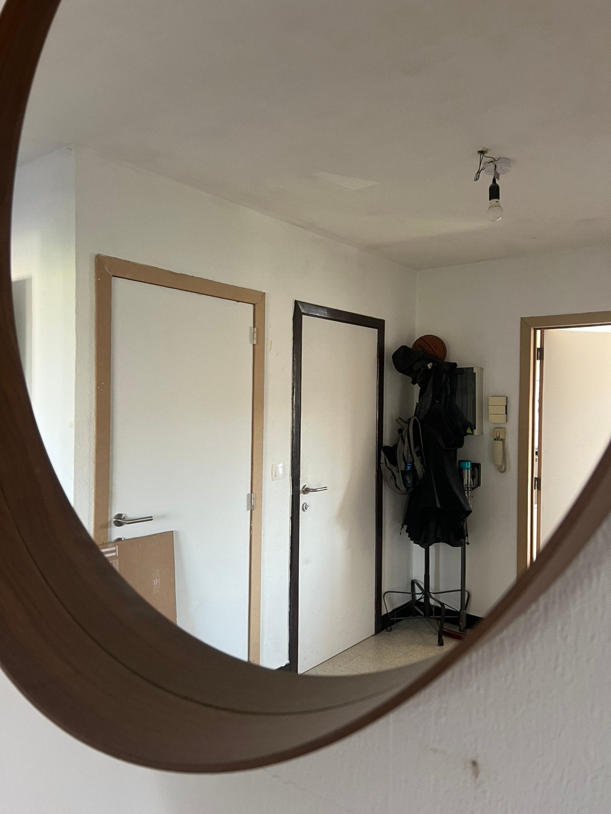Ronde spiegel - Stockholm, Huis en Inrichting, Woonaccessoires | Spiegels, Ophalen, Zo goed als nieuw