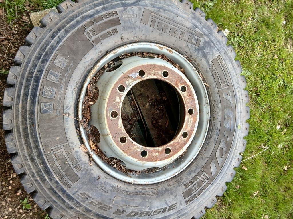 Pneu camion, Ophalen