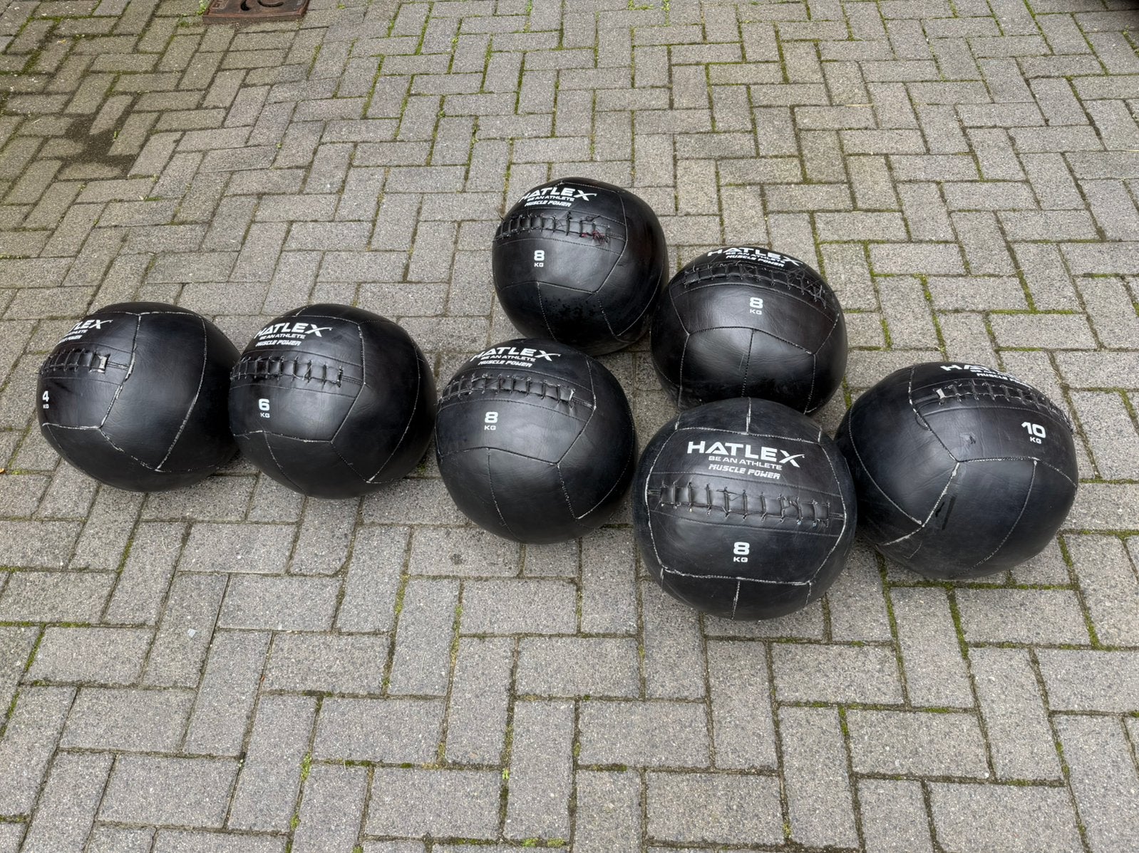 Muscle Power Wall Ball 1x4kg,1x6kg,4x8kg,1x10kg, Ophalen, Gebruikt, Fitnessbal