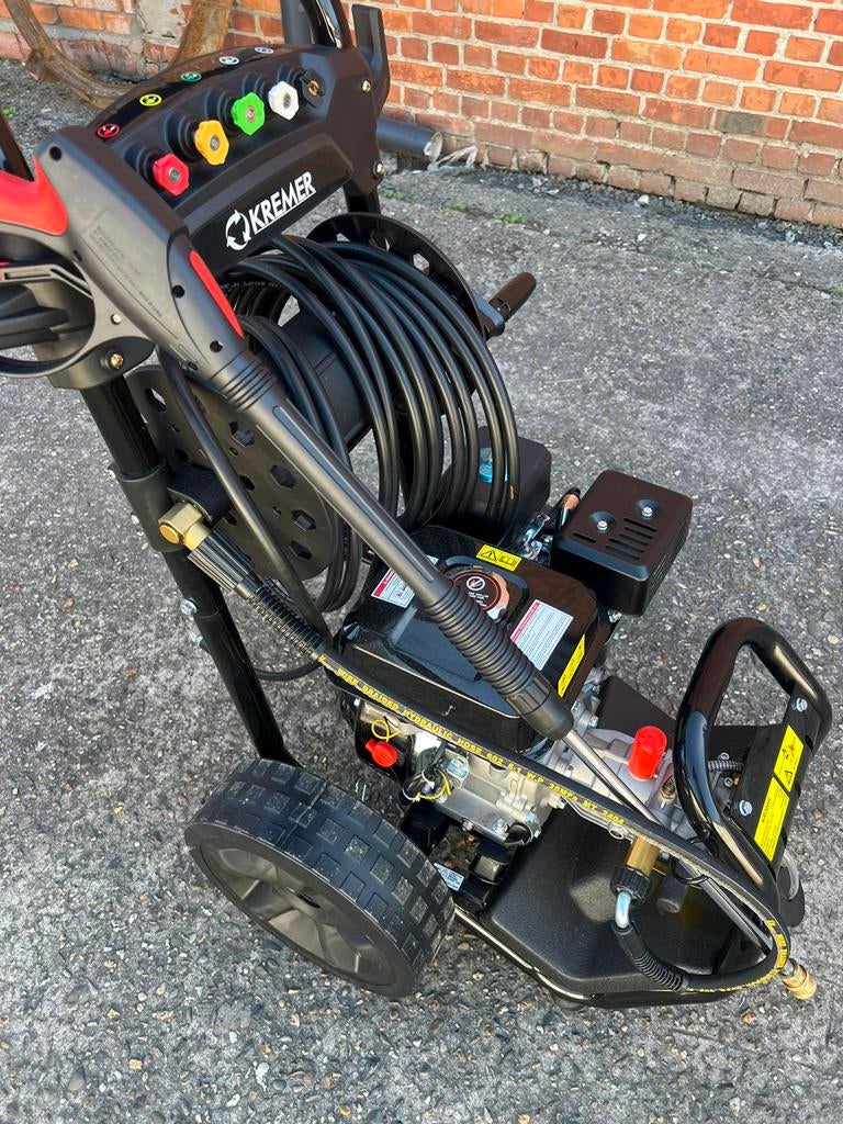 Hoge drukreiniger KREMER. Benzine 170BAR, Tuin en Terras, Hogedrukreinigers, Ophalen, Zo goed als nieuw, Benzine