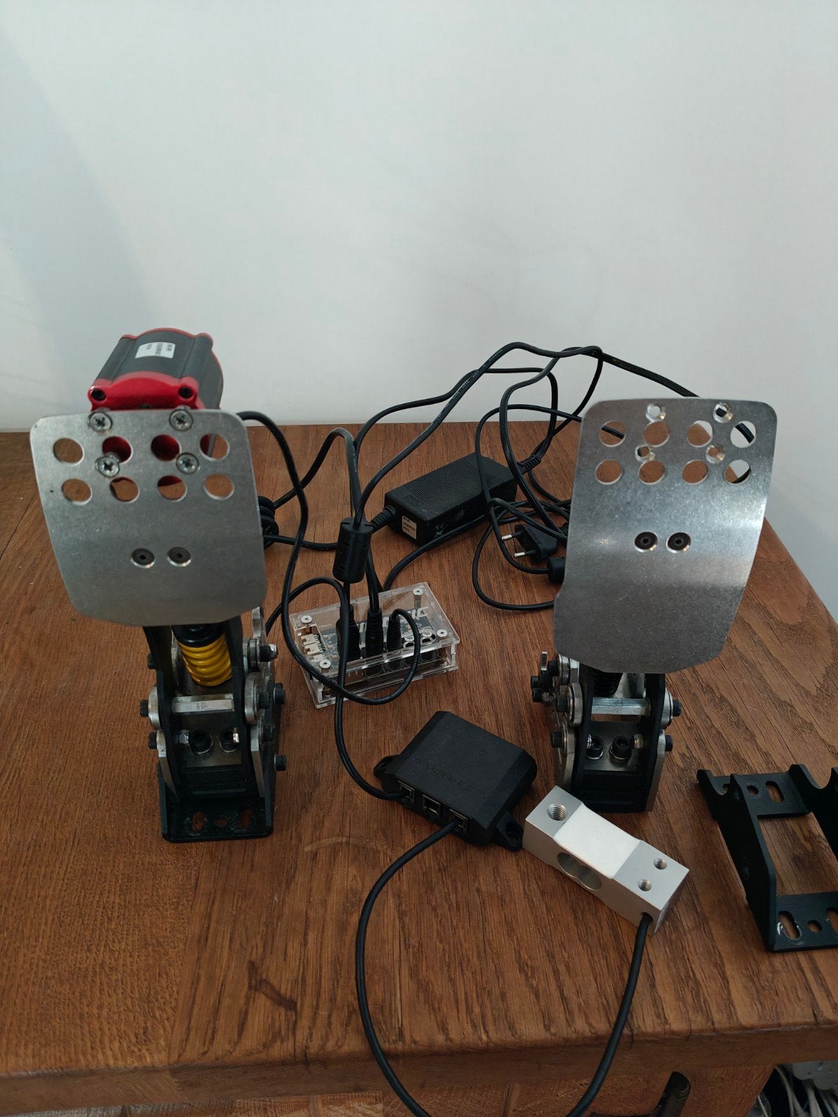 Simgrade pedalen met simagic Rumble motor op rem, Ophalen of Verzenden