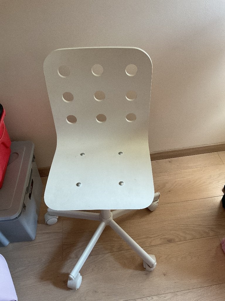Bureaustoel kind ikea, Kinderen en Baby's, Ophalen, Zo goed als nieuw