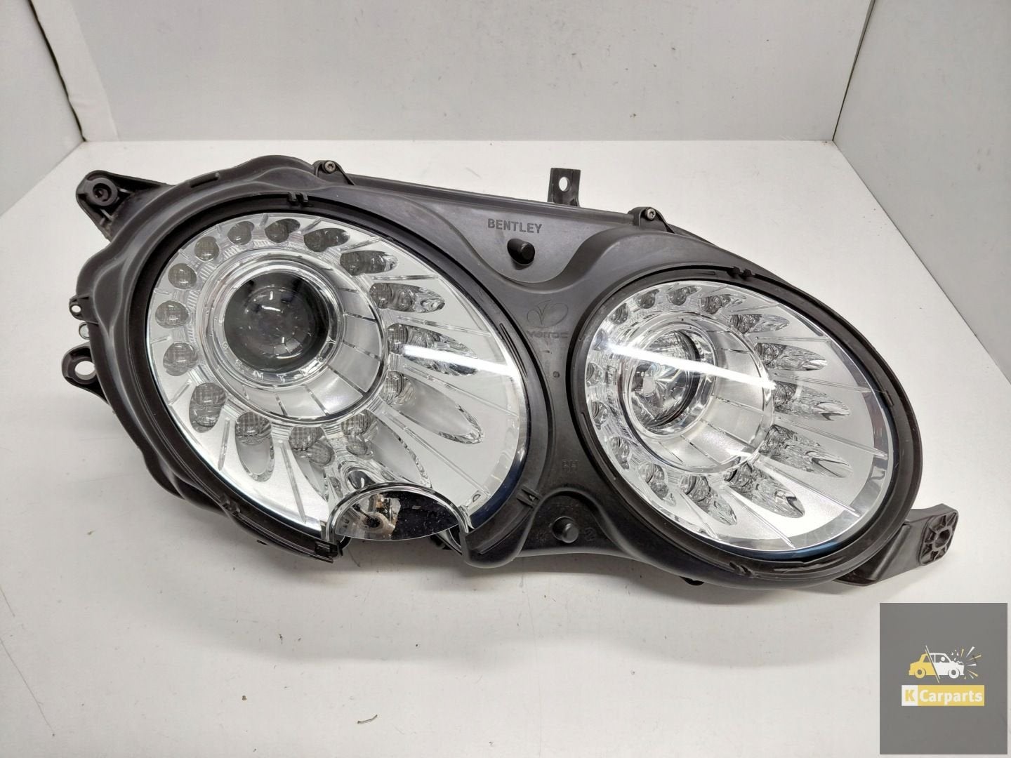 VPDVNX-13005-AD Bentley Flying Spur Lift Xenon-lamp rechts, Auto-onderdelen, Gebruikt, Contactbentley@contact.bentleymotors.com