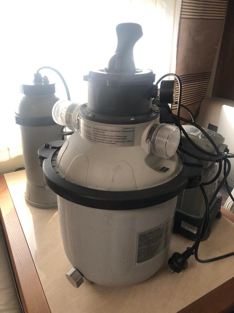 Intex zandfilterpomp SF90220RC – VERKOCHT, Elektronische apparatuur, Keukenmixers, Zo goed als nieuw, Ophalen