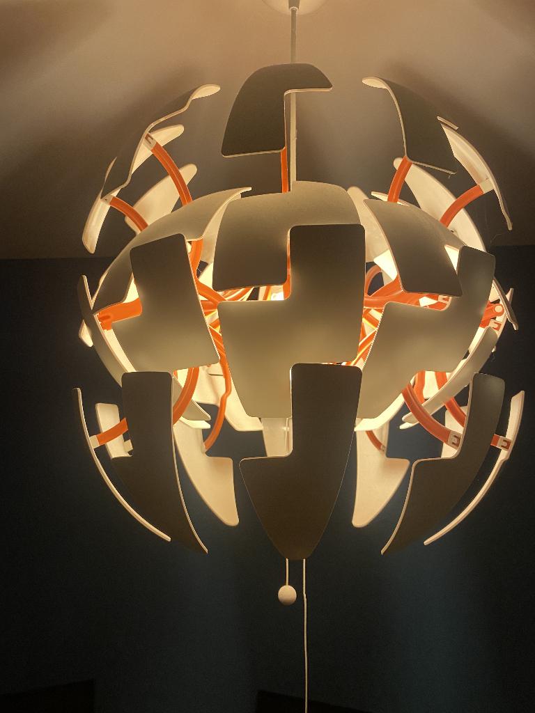 Hanglampen 2 x Ikea PS 2014 wit/oranje, Ophalen, Gebruikt, Kunststof, 50 tot 75 cm