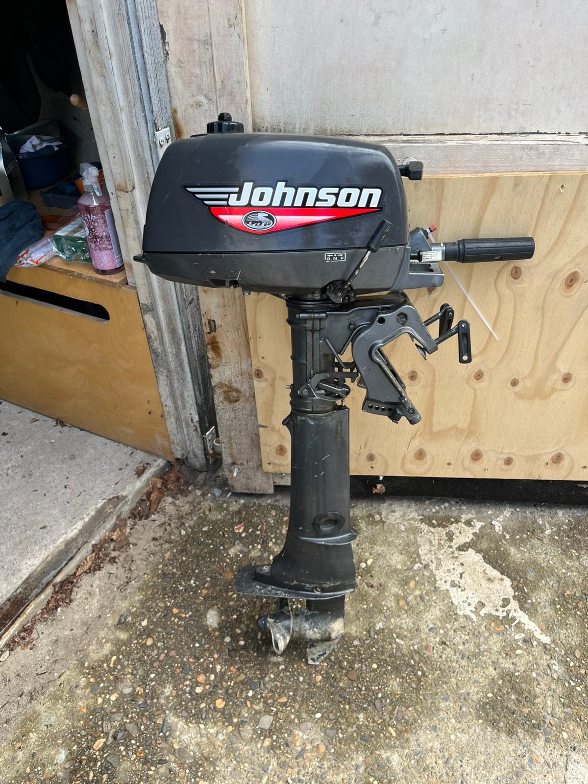 Jonshon 5 pk, Sports nautiques & Bateaux, Moteurs Hors-bord & In-bord, Enlèvement, Comme neuf