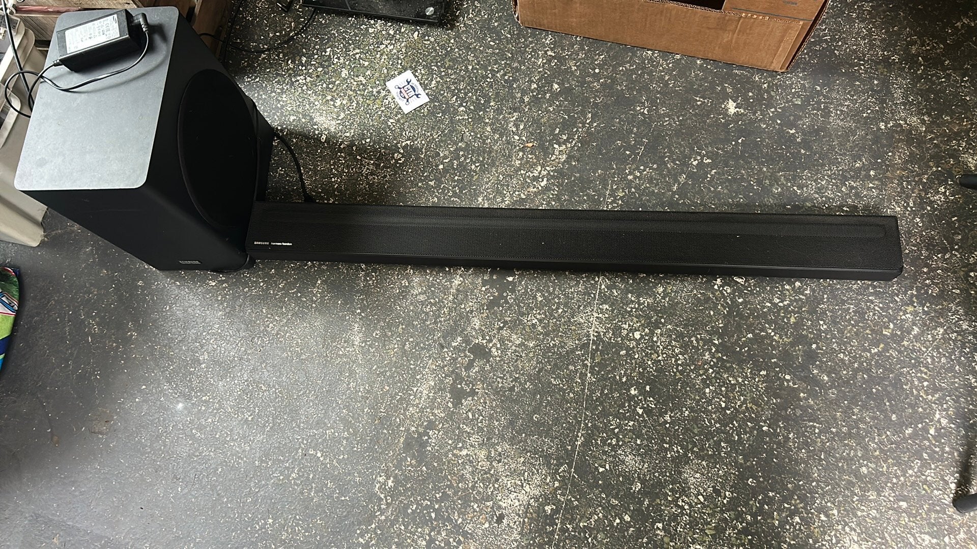 Soundbar SAMSUNG / HARMAN KARDON, Enlèvement, Comme neuf