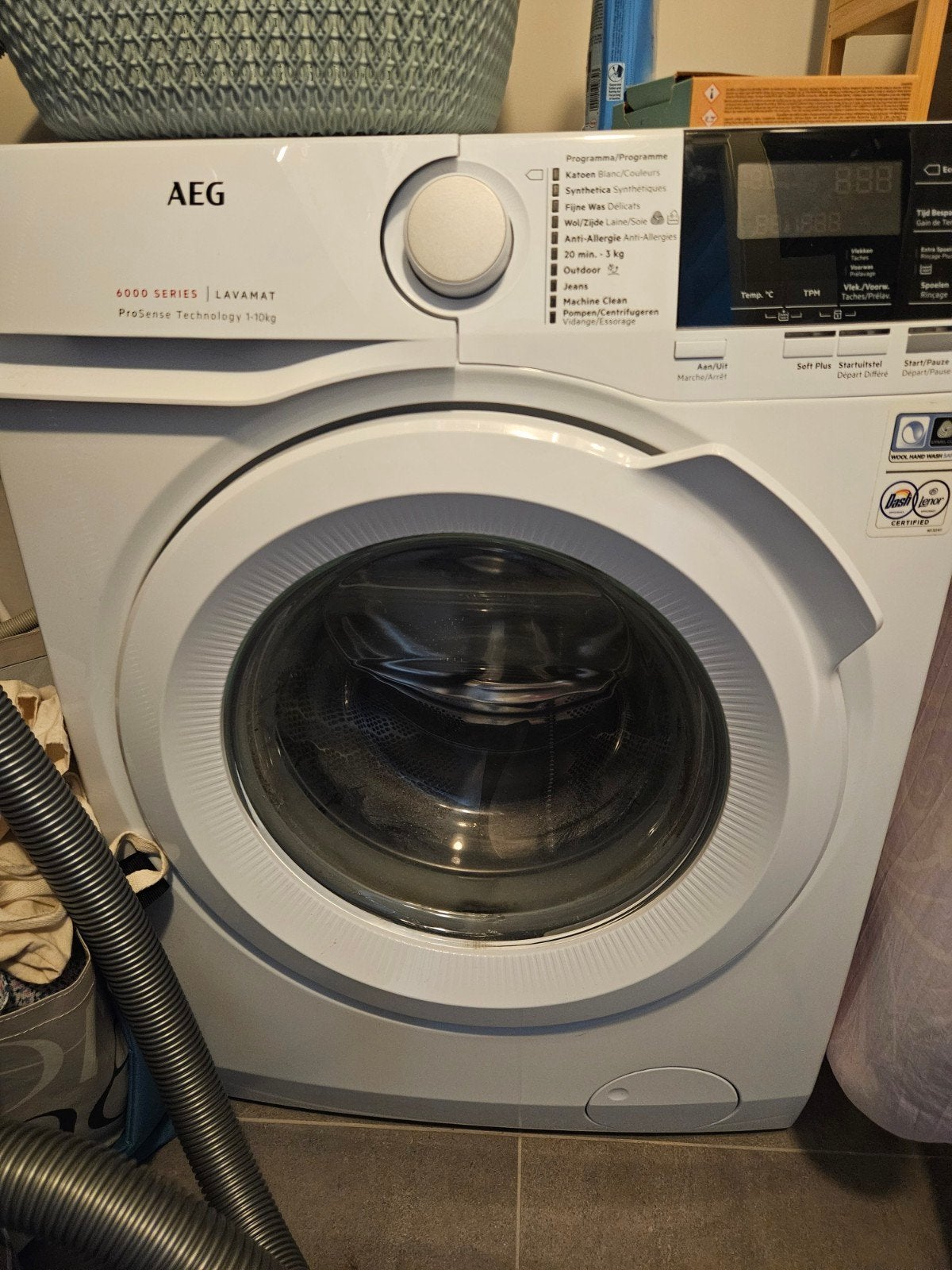 AEG wasmachine, Ophalen