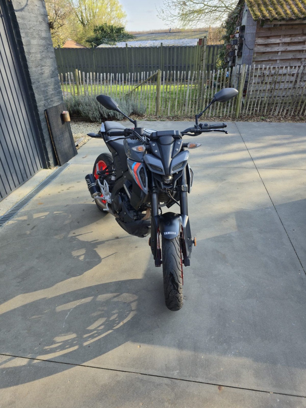 MT125, Motoren, Gebruikt, Particulier, 125 cc, 11 kW of minder