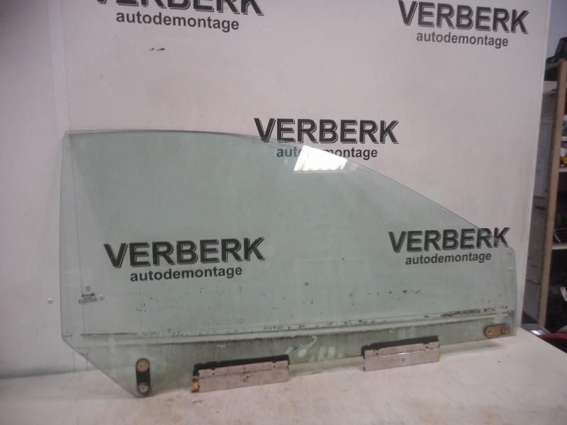 FENETRE OU VITRE DE PORTE DROIT Peugeot 406 Coupé (8C), Utilisé, Peugeot