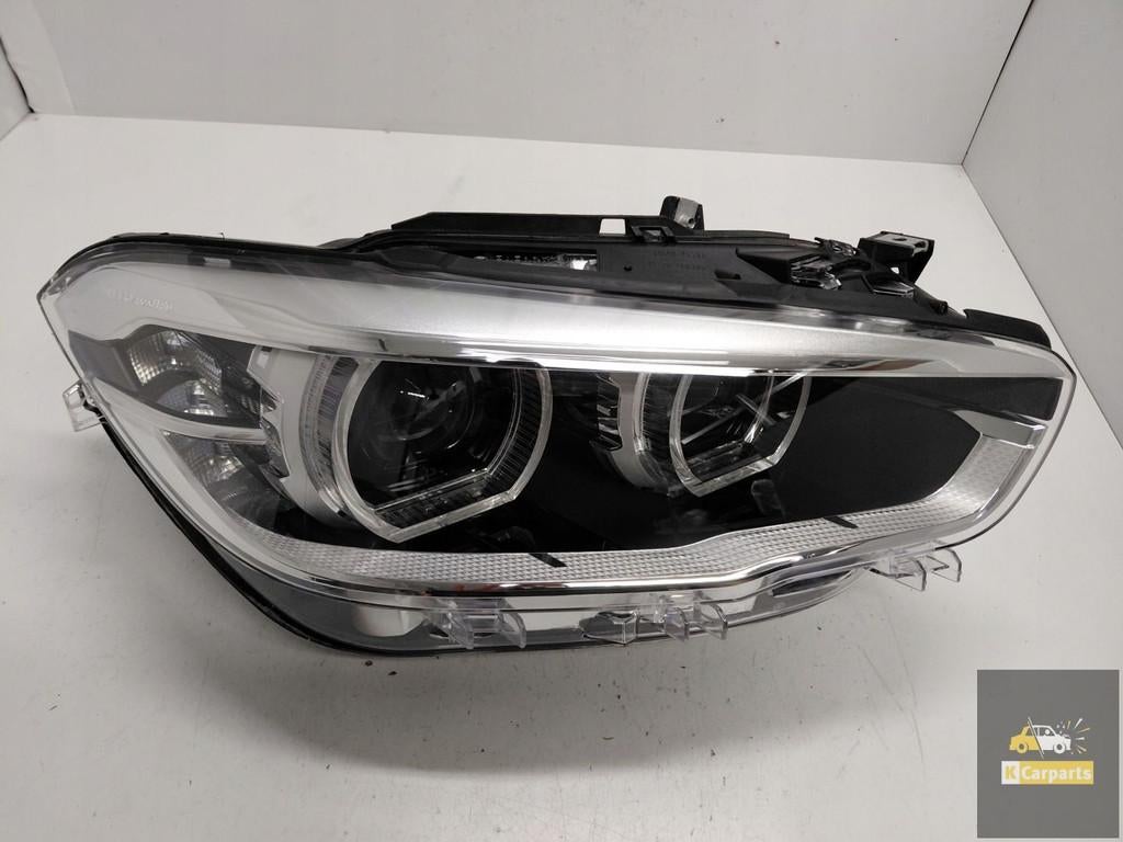 Phare droit Hella, BMW F20 Lift Full LED adaptatif Hella Adv, Petuelring 130
80788  Munich, DE, Info@bmw.de, Utilisé, BMW