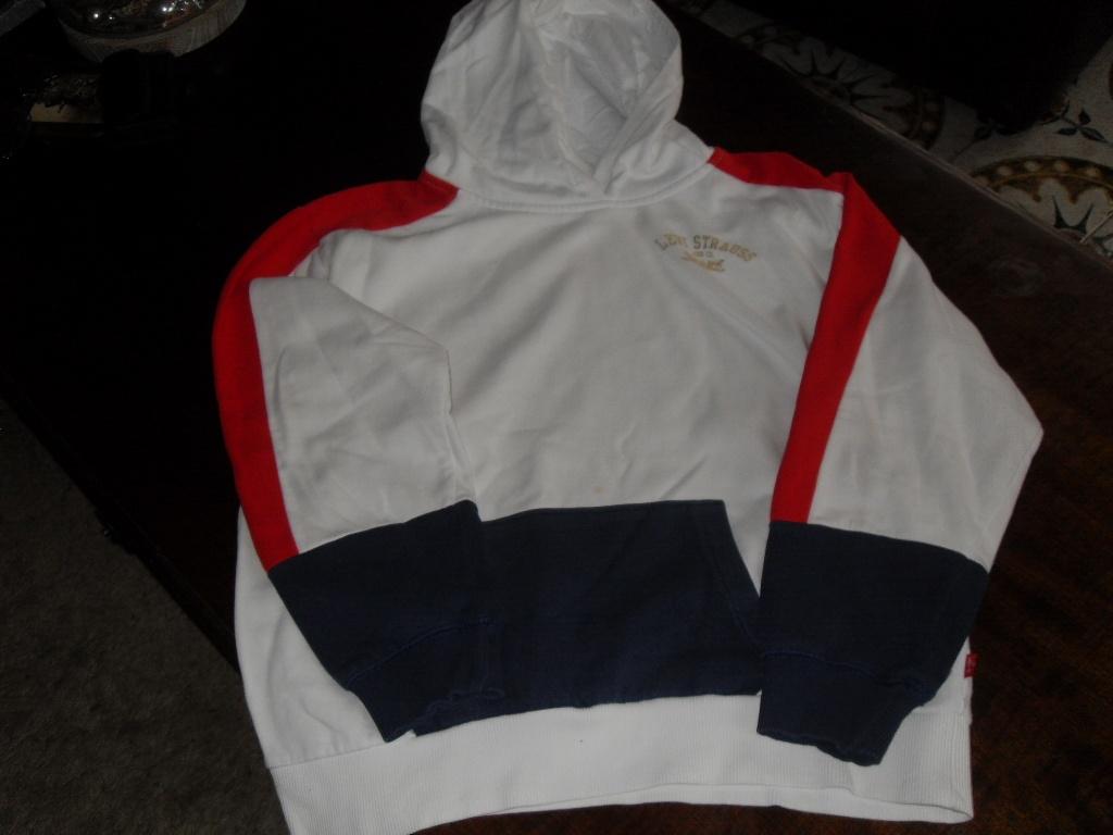 hoodie met kapje levi's 14 jaar maat 158, Meisje, Trui of Vest, Ophalen of Verzenden, Zo goed als nieuw