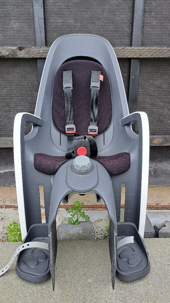 Hamax Caress fietsstoeltje, Fietsen en Brommers, Ophalen, Gebruikt, Achterzitje, Voetsteuntjes