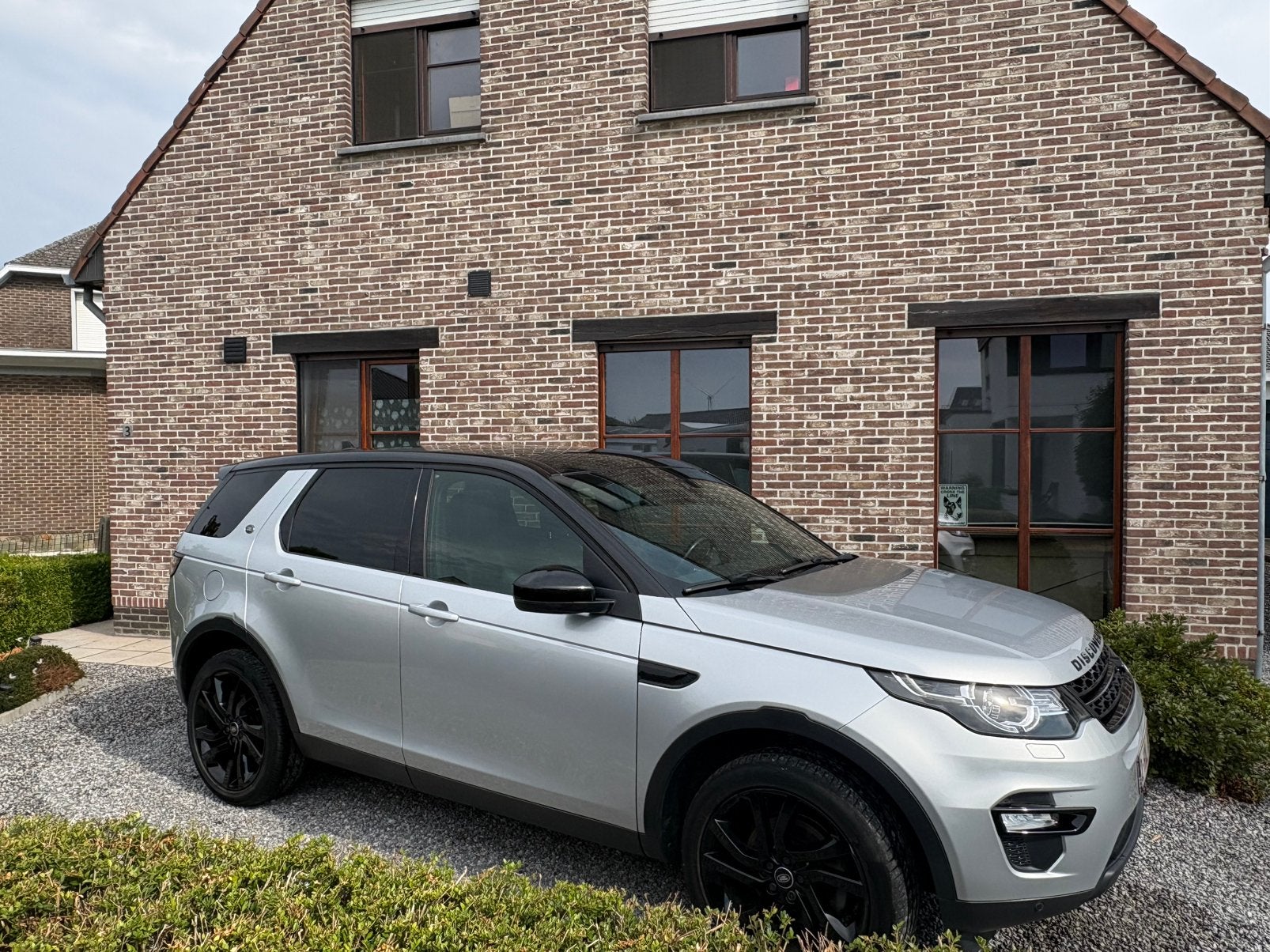 Landrover Discovery Sport, Auto's, Automaat, Dealer onderhouden, 1905 kg, Leder