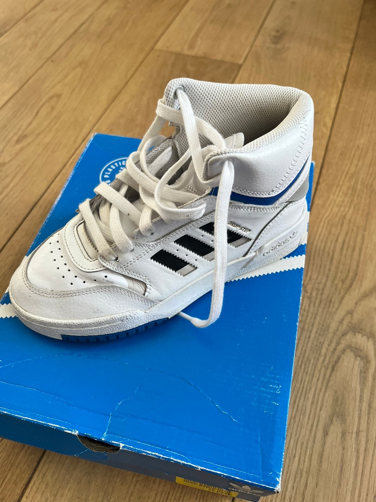 Adidas sneakers, Enlèvement ou Envoi, Comme neuf, Sneakers et Baskets