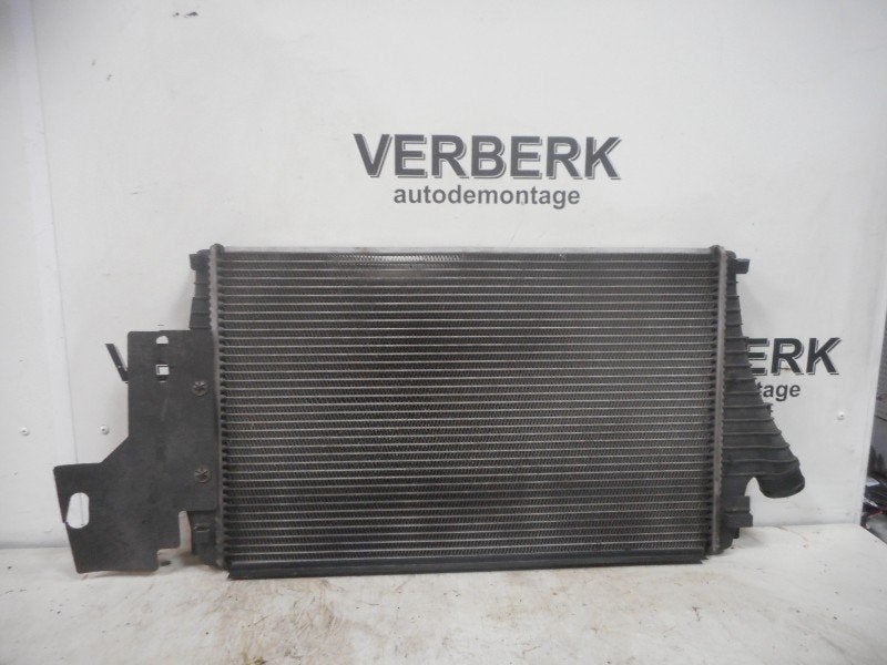 INTERCOOLER Saab 9-3 II Sport Sedan (YS3F) (12788019), Gebruikt, Valeo, 100, rue de Courcelles
75017  Paris, FR, Saab