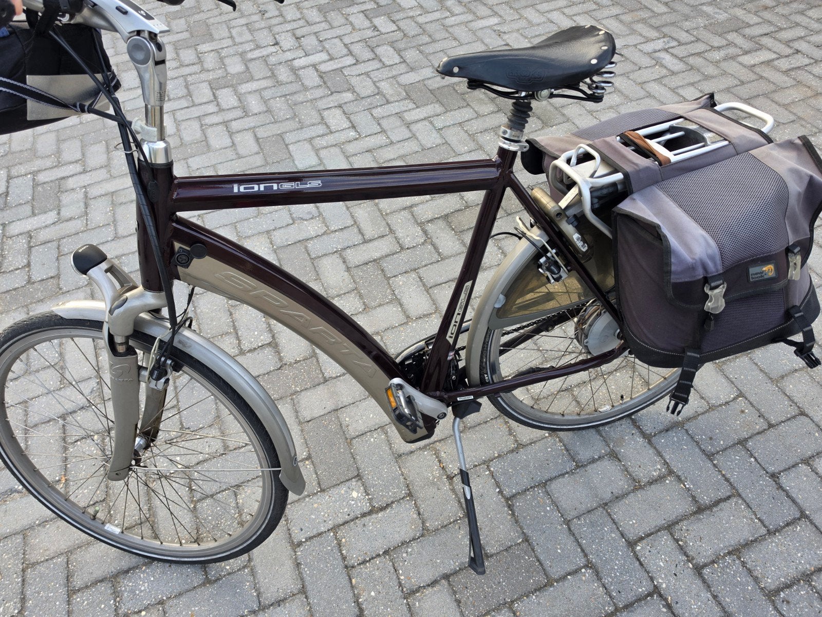 Sparta Ion GLS elektrische fiets - accu defect € 150 euro

T, Sparta, Enlèvement, 55 à 59 cm, Moins de 30 km par batterie