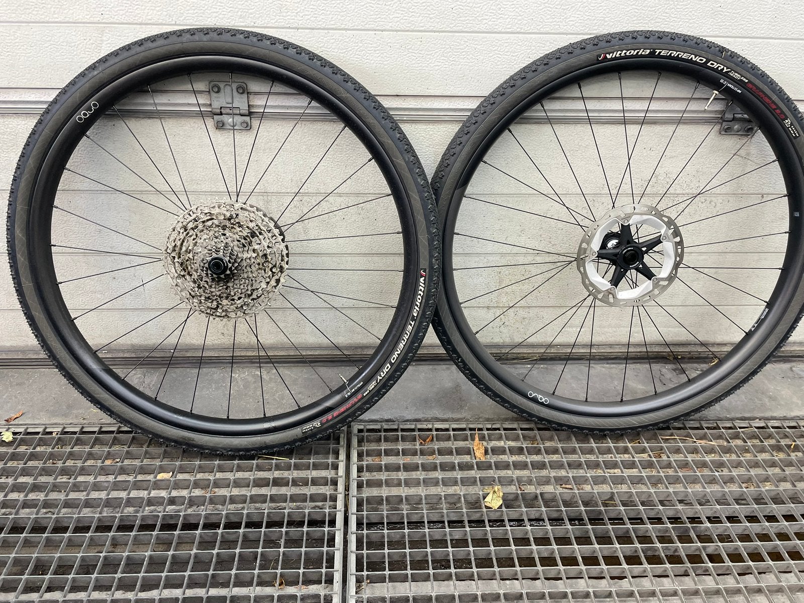 Roues VTT en carbone 29 pouces, Vélos & Vélomoteurs, Enlèvement, Comme neuf, Carbone