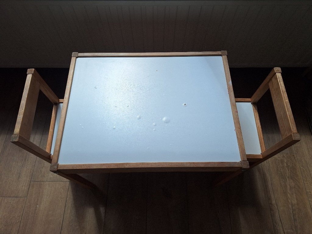 1 table et 2 chaises IKEA LATT, Enfants & Bébés, Enlèvement, Utilisé, Table(s) et Chaise(s)