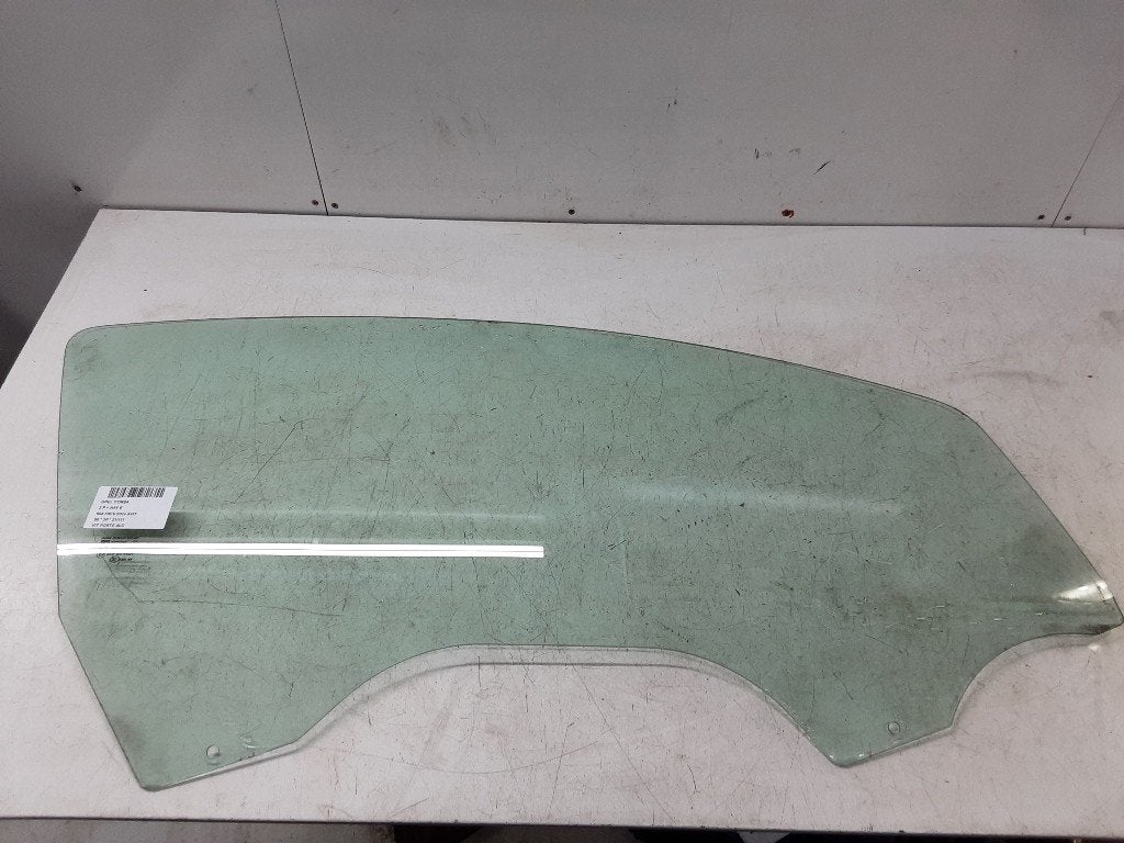 VITRE AVANT DROITE Opel Corsa D (01-2006/12-2014), Utilisé, Rue de l'Espoir 34 34
4030  GRIVEGNÉE, BE, Info@Collignon.be, Opel