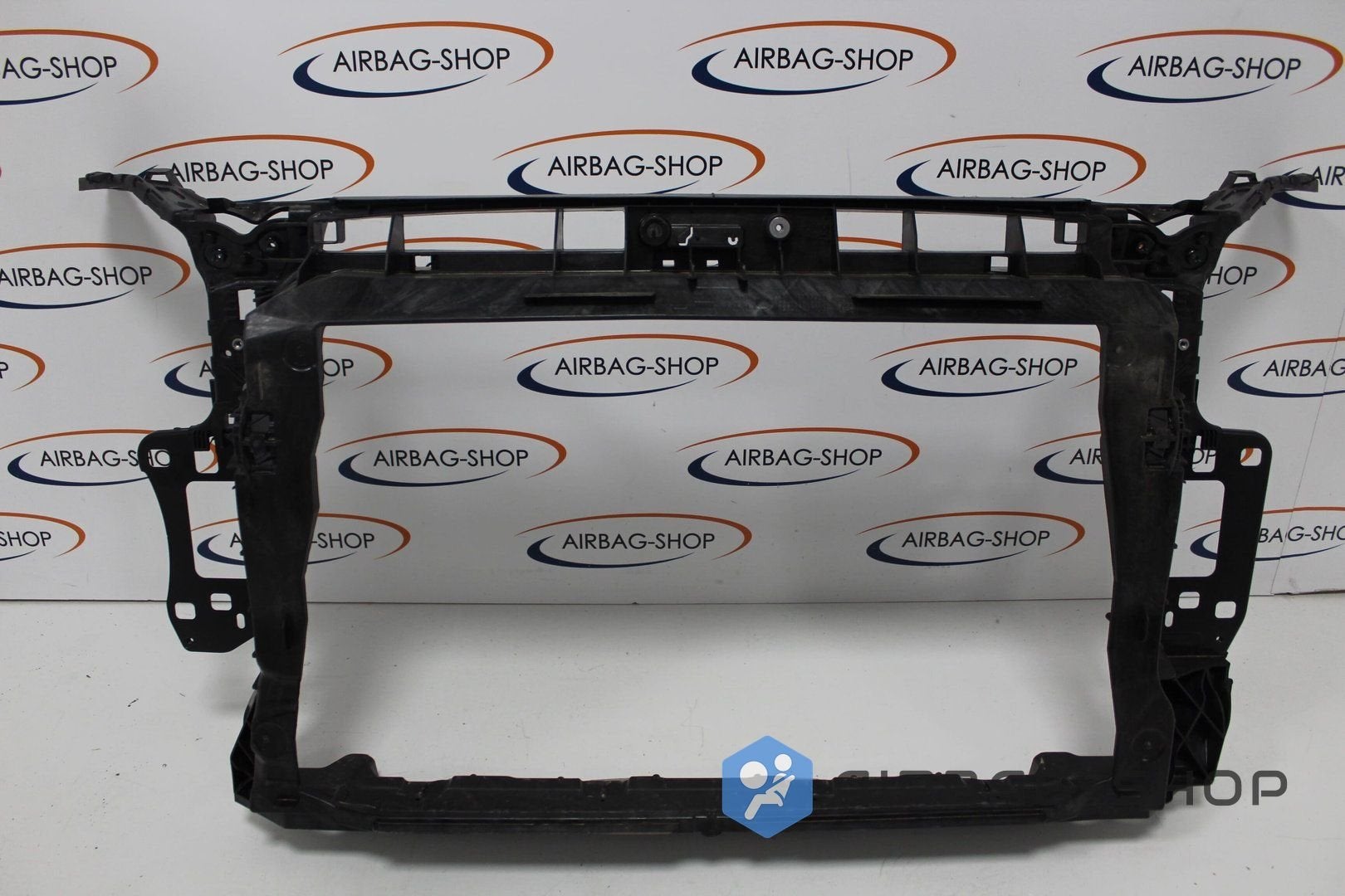 Audi Q3 83A Front 83A805594J, Gebruikt, -, Voor, -