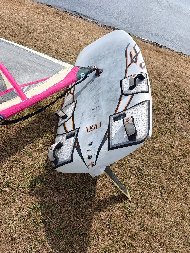 F2 FX VII slalom/formula, Sports nautiques & Bateaux, Planche à voile, Planche, 8 m² ou plus, F2, Moins de 250 cm